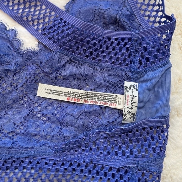 Free People intimates Pretty Lace Brami wire free Bralette Sz-S. U5 - Picture 5 of 8